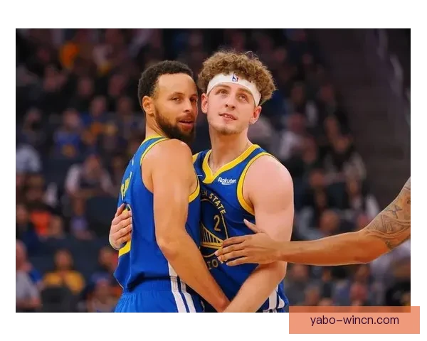 科尔谈波杰姆斯基争议自信不必踩库里球员表达方式应更成熟理性些